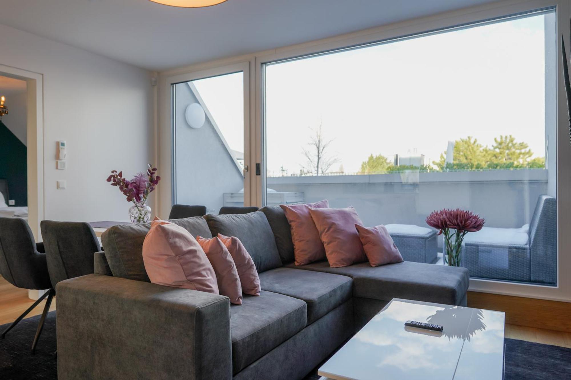 Modern Stylish Design Apartment With Free Parking Emily فيينا المظهر الخارجي الصورة