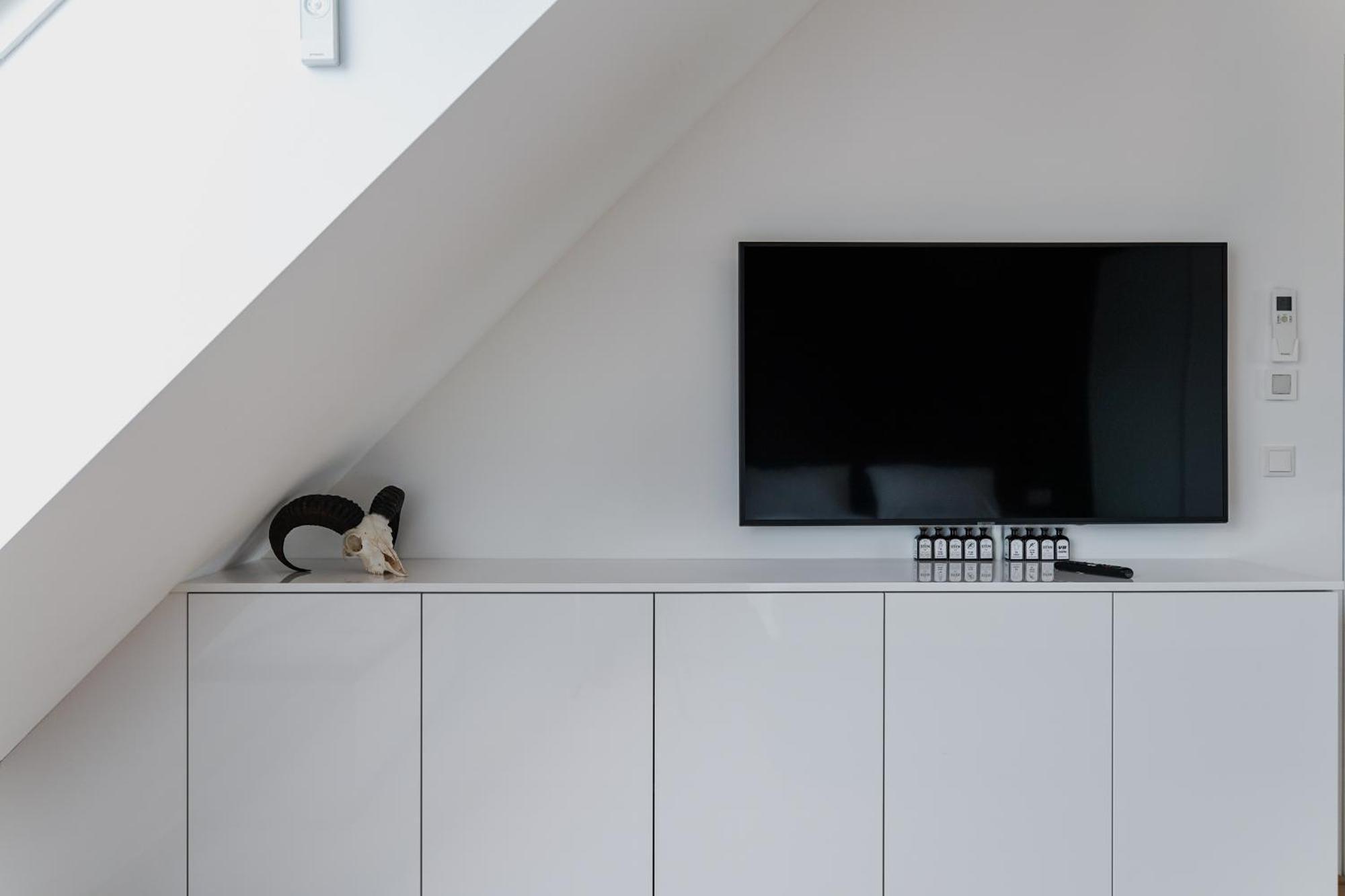 Modern Stylish Design Apartment With Free Parking Emily فيينا المظهر الخارجي الصورة